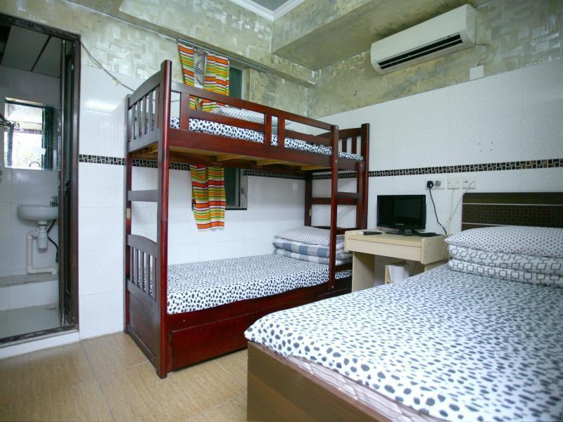 קוולון H K Commercial Inn מראה חיצוני תמונה