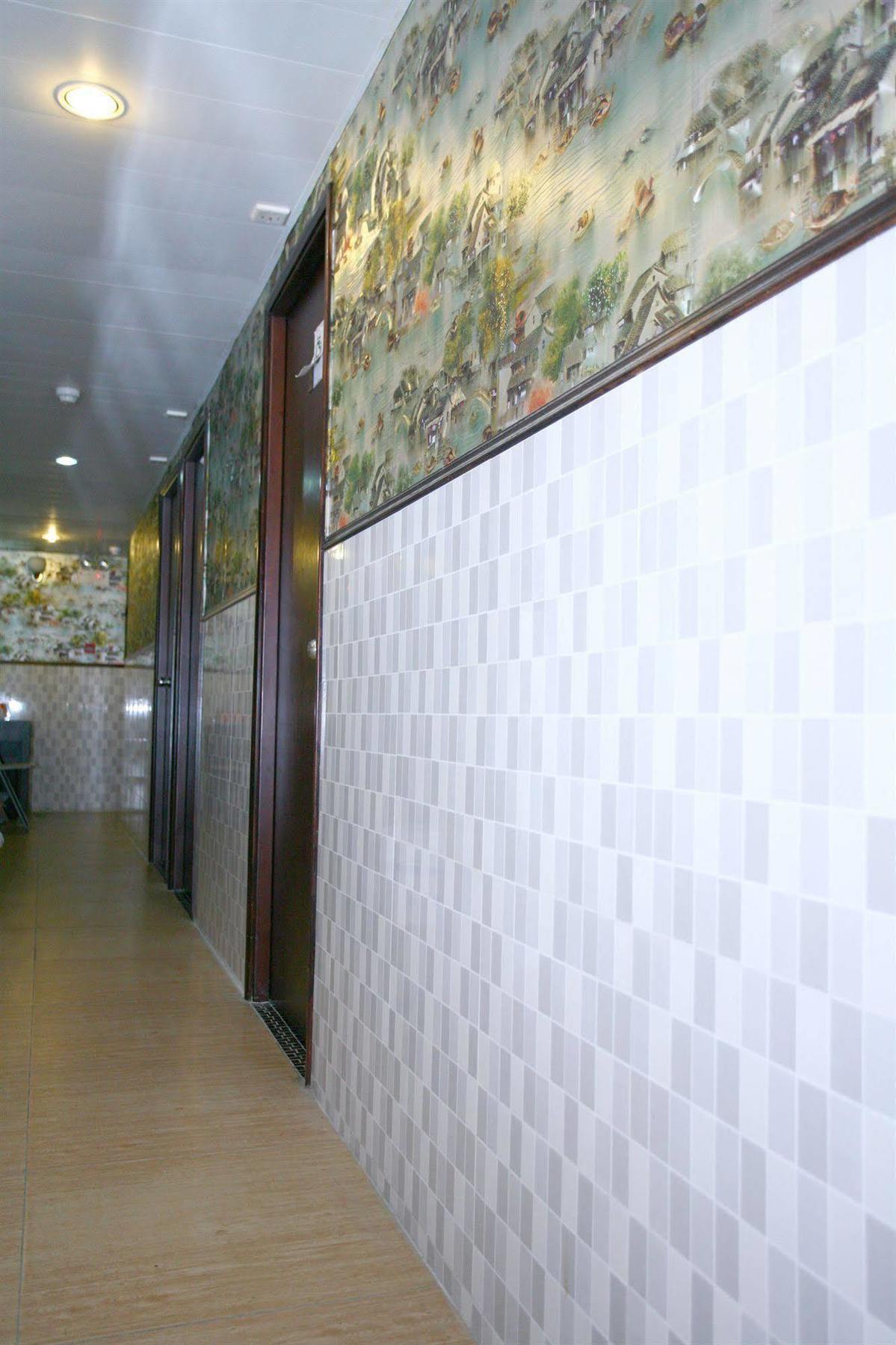 קוולון H K Commercial Inn מראה חיצוני תמונה